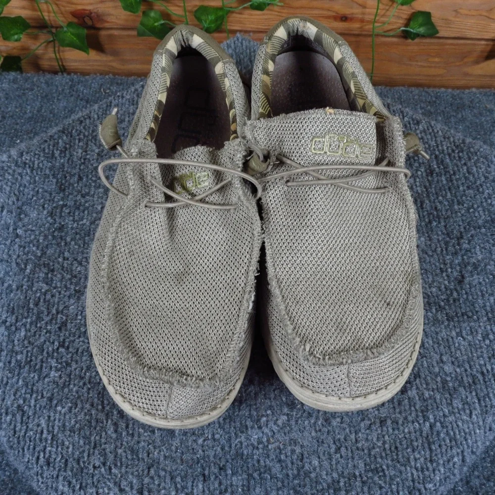 Hey Dude Wally Sox Mens‎ Loafers Size 10 Walking Shoes Tan Stretch Knit Slip On